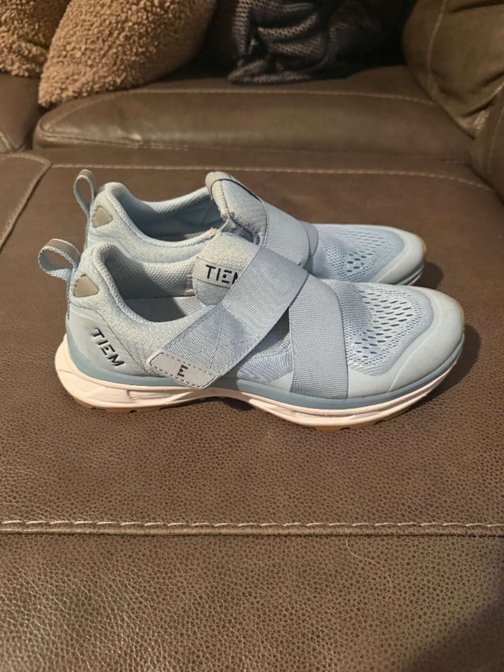 Tiem women’s cycling shoes size 7.5